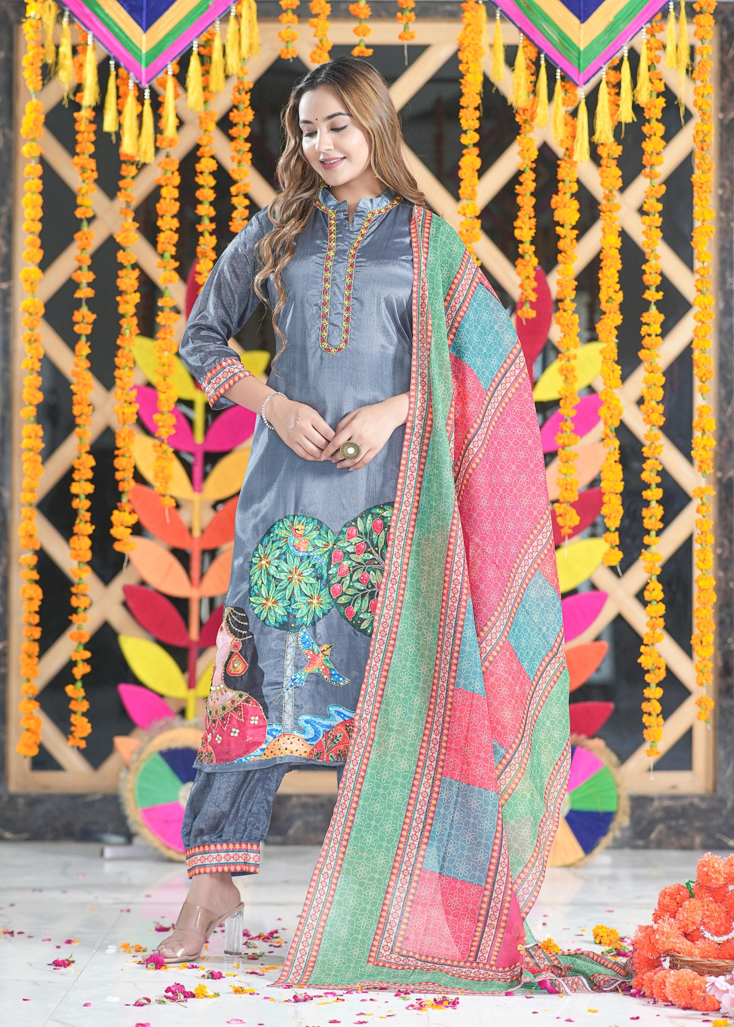 Adaa Jaipur NAJARAH Silk Crep Heavy Embroidery Work Kurti & Salwar With Dupatta (Dark Grey)