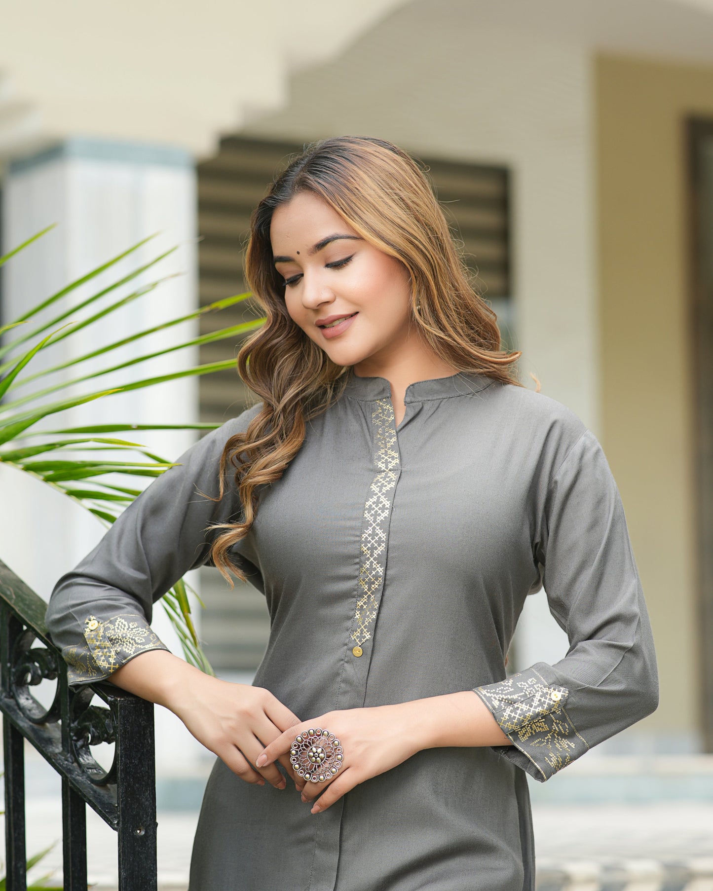 Adaa Jaipur RIMJHIM Rayon Solid Frontslit Straight Kurti With Pocket for (Grey)